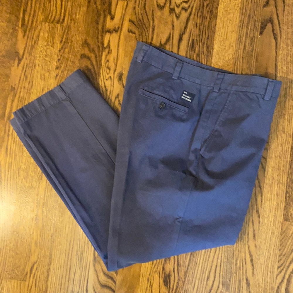 Brooks Brothers Navy Chino Pant. Cotton. 38 x 30